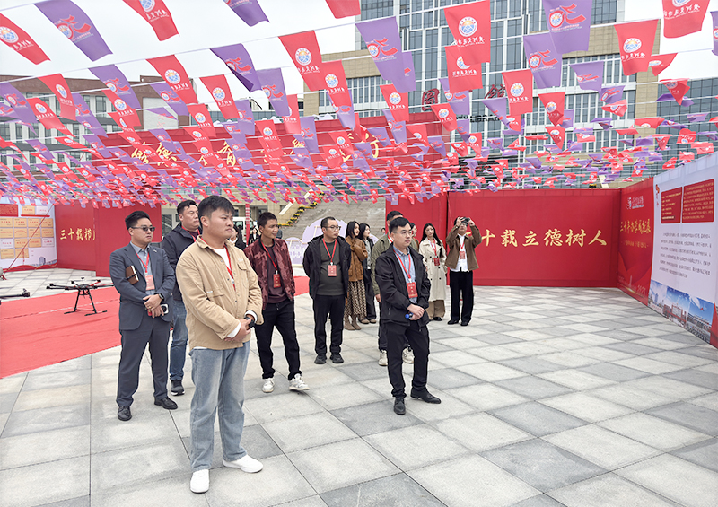 309688237e101ee27ae1345142c088cf 拷贝.jpg